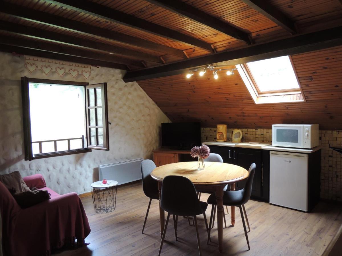 L'Espugue Apartment แกดร์ ภายนอก รูปภาพ