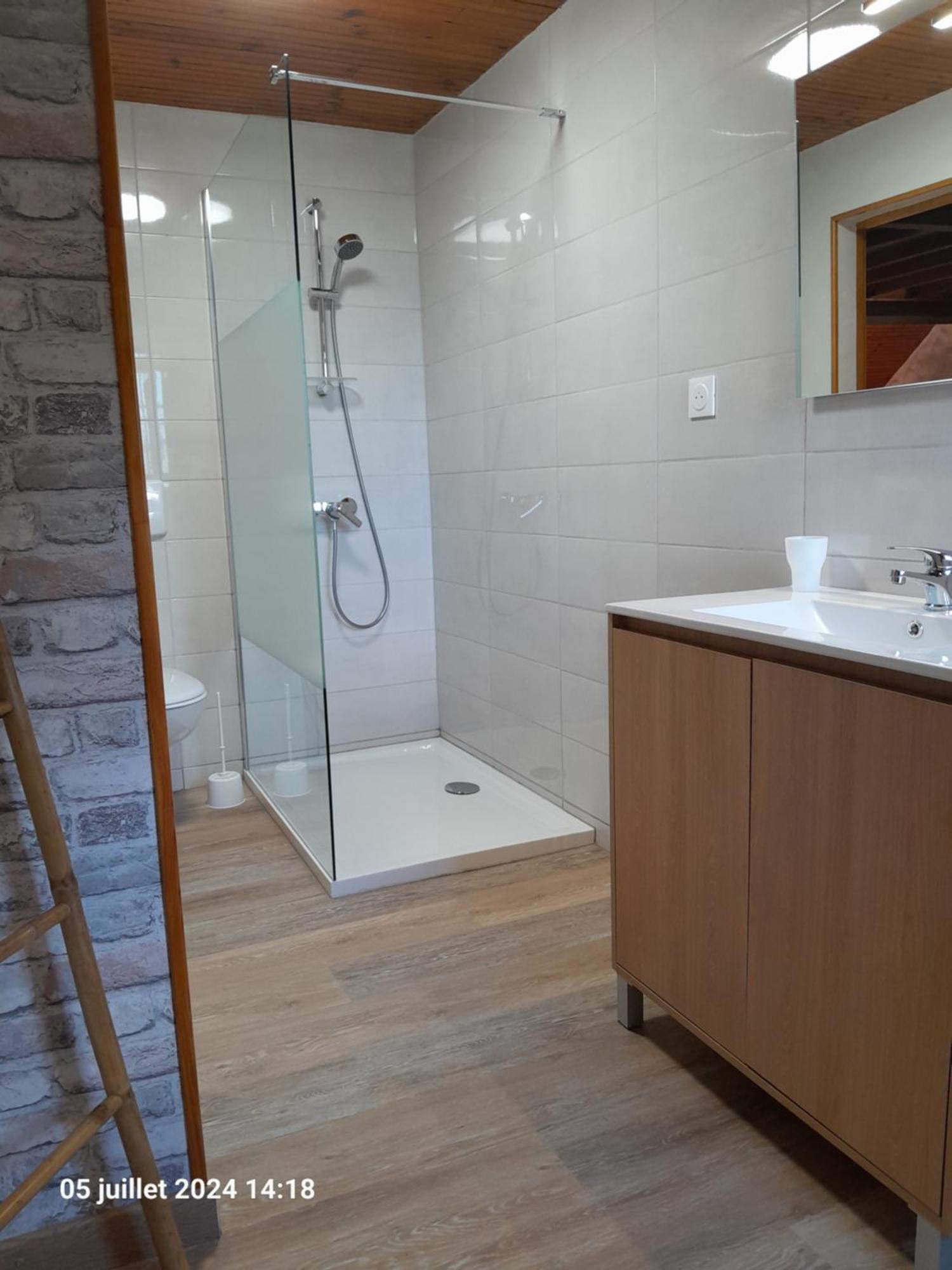 L'Espugue Apartment แกดร์ ภายนอก รูปภาพ