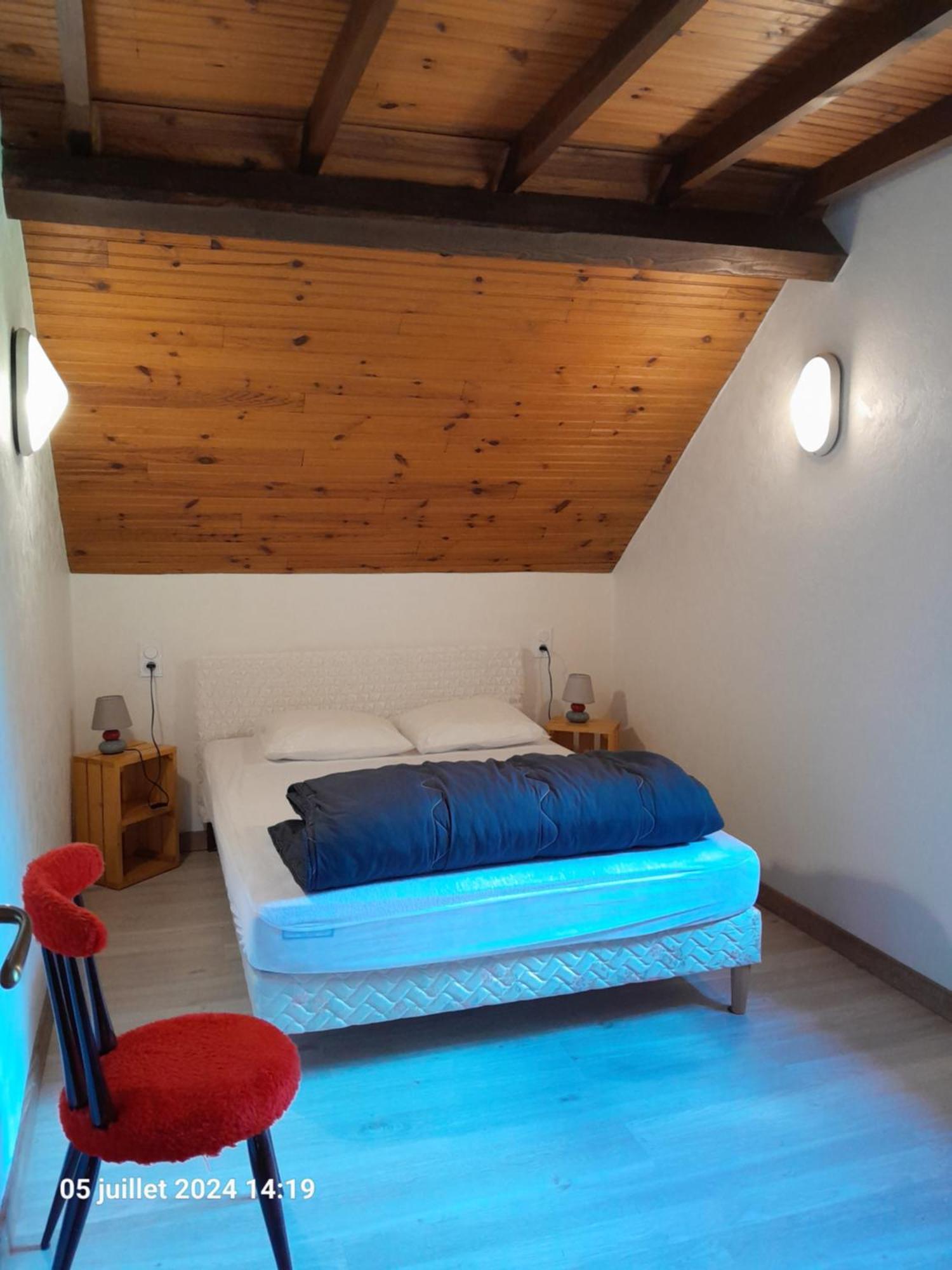 L'Espugue Apartment แกดร์ ภายนอก รูปภาพ