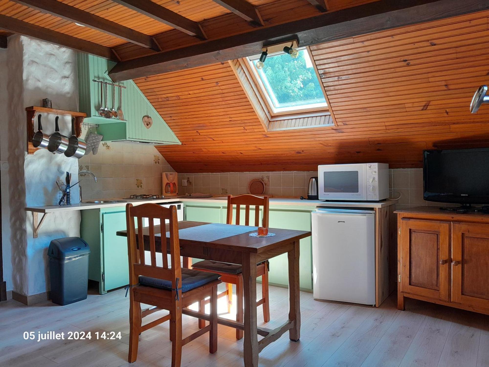 L'Espugue Apartment แกดร์ ภายนอก รูปภาพ